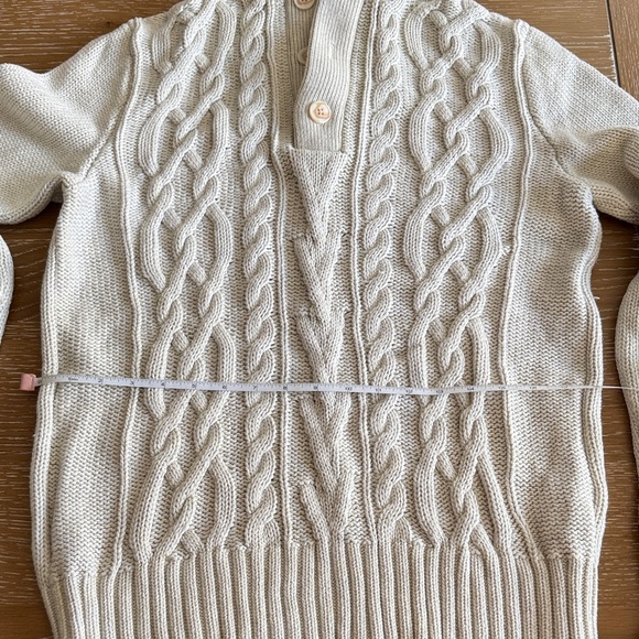 Men's Banana Republic Cable Knit Sweater - Picture 5 of 8